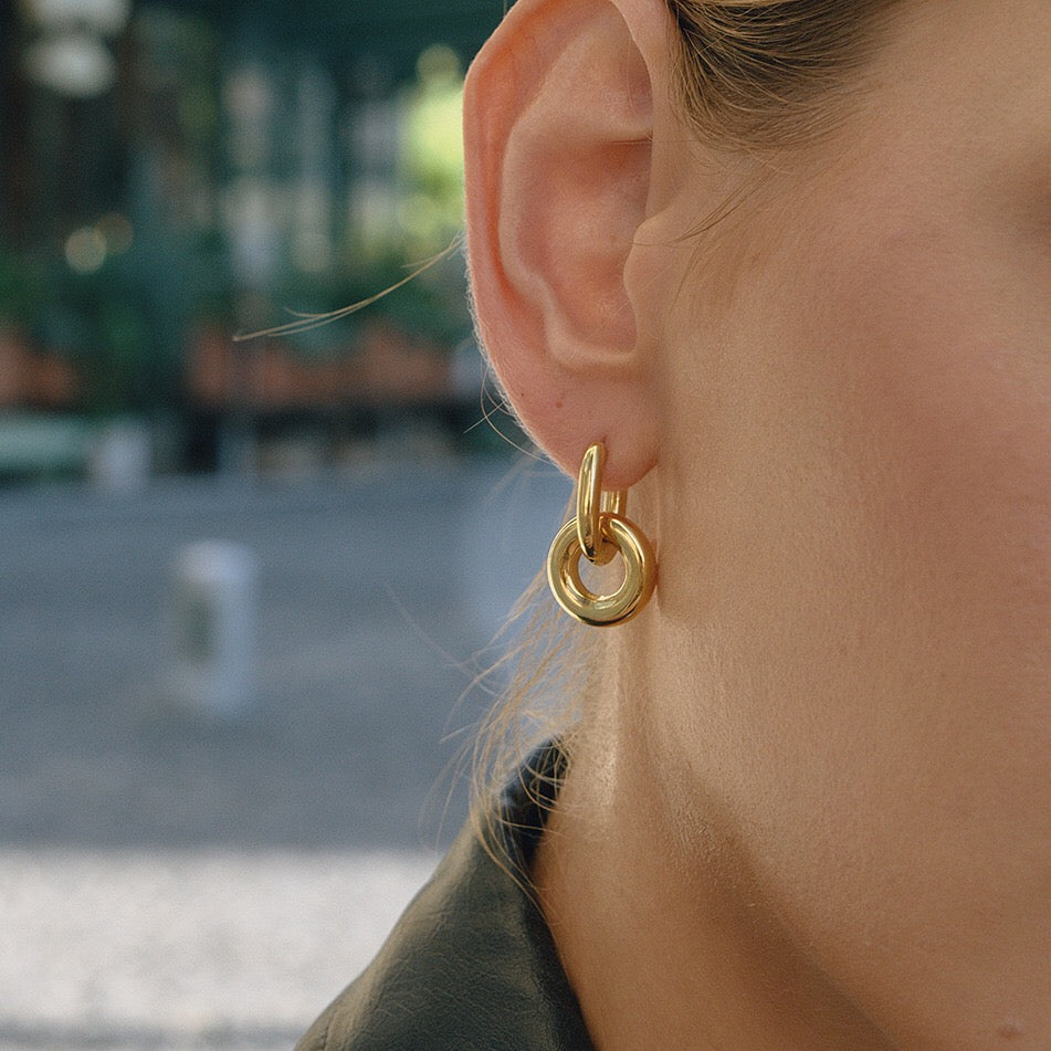 18K Gold Golden Muse Small Hoop Huggie Earrings