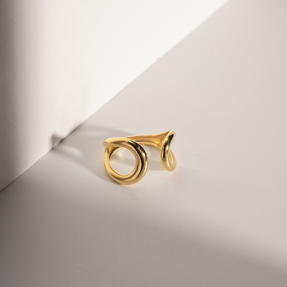 18K Gold Unique Wave Cuff Ring