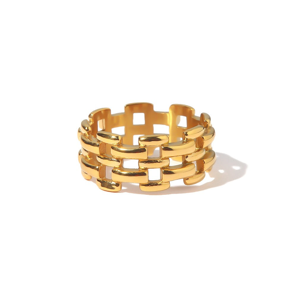 18K Gold Status Watch Band Chain Ring
