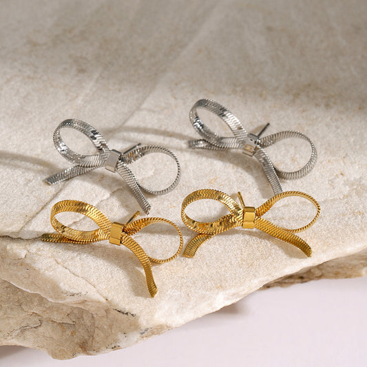 18K Gold Snake Chain Ribbon Bow Cute Stud Earrings