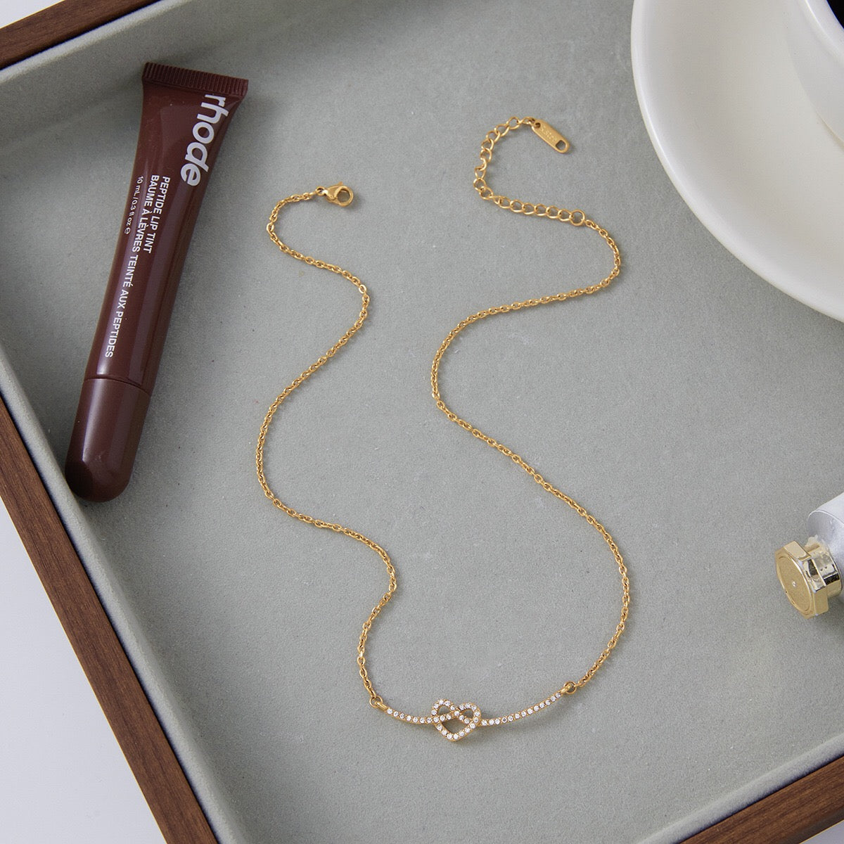 18K Gold Heart Knot Bling Dainty Pendant Necklace