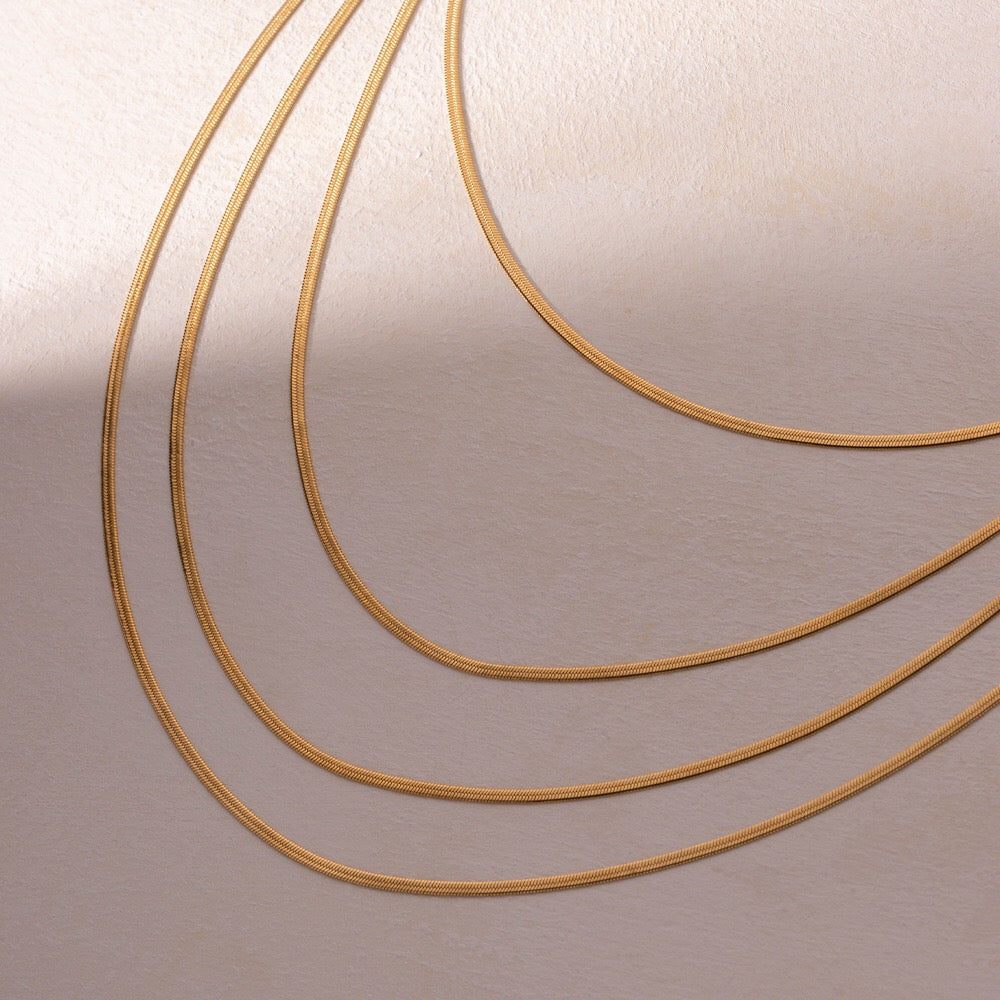 18K Gold Glowing Herringbone Snake Chain Necklace