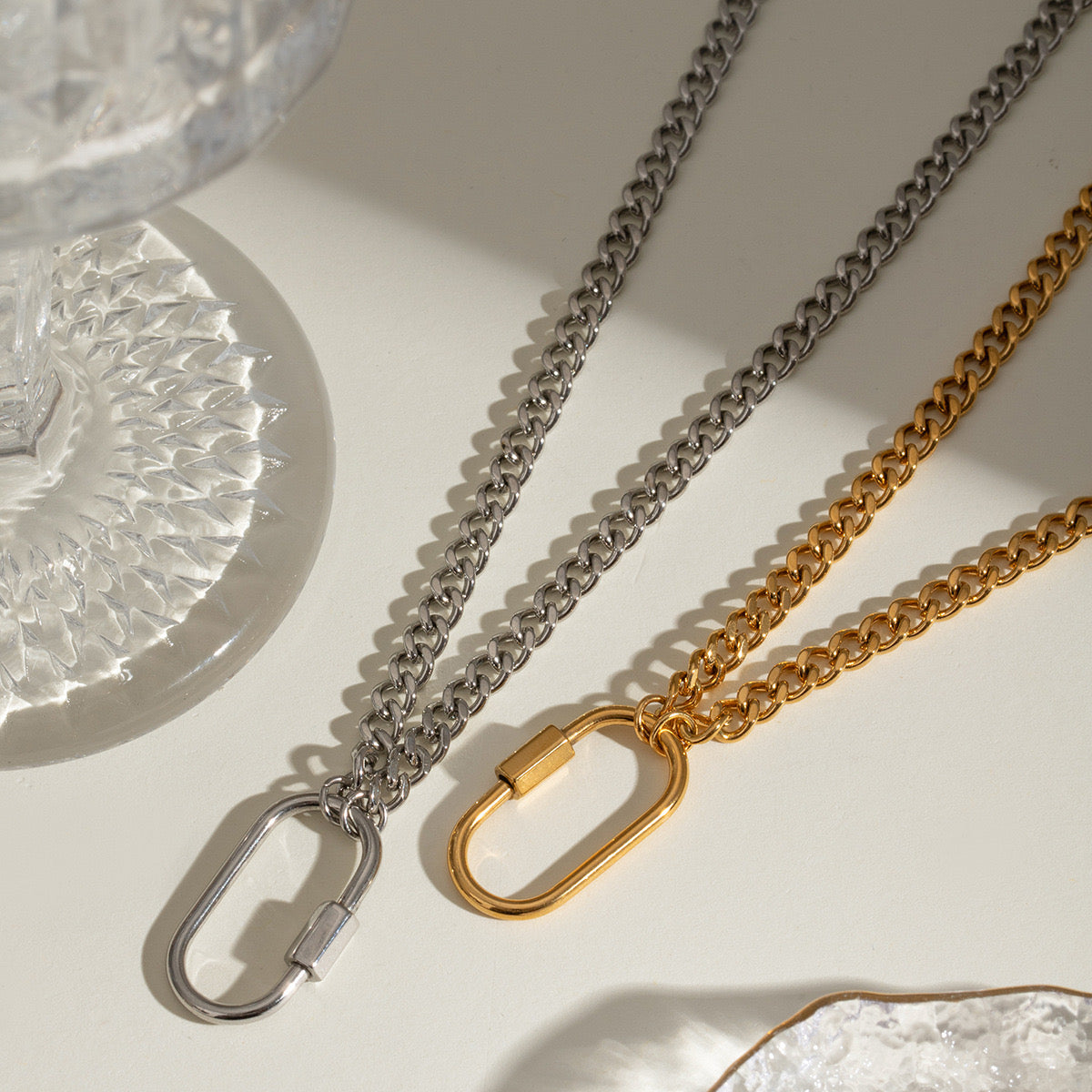 18K Gold Hooking Up Chain Charm Necklace Base