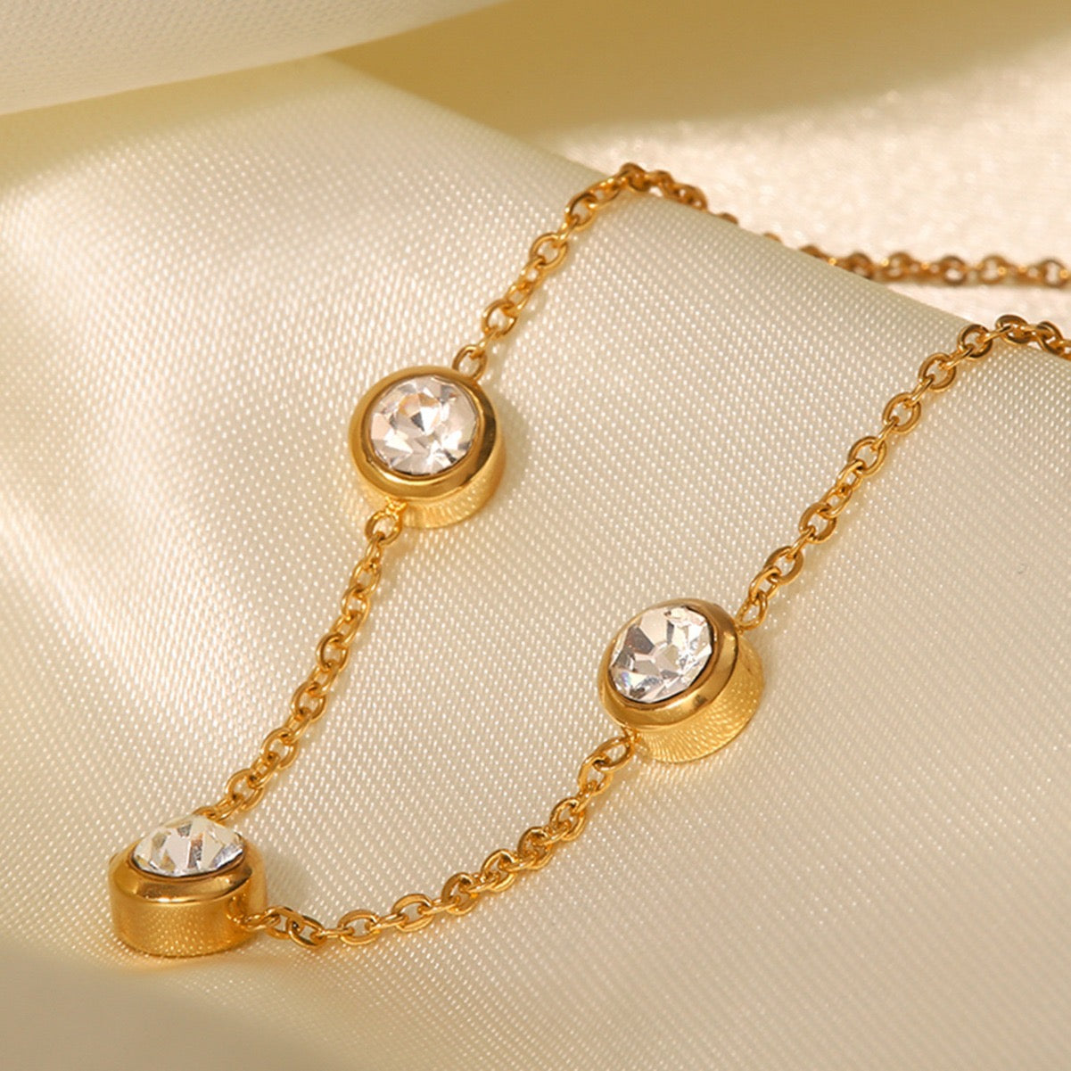 18K Gold Spark Bracelet