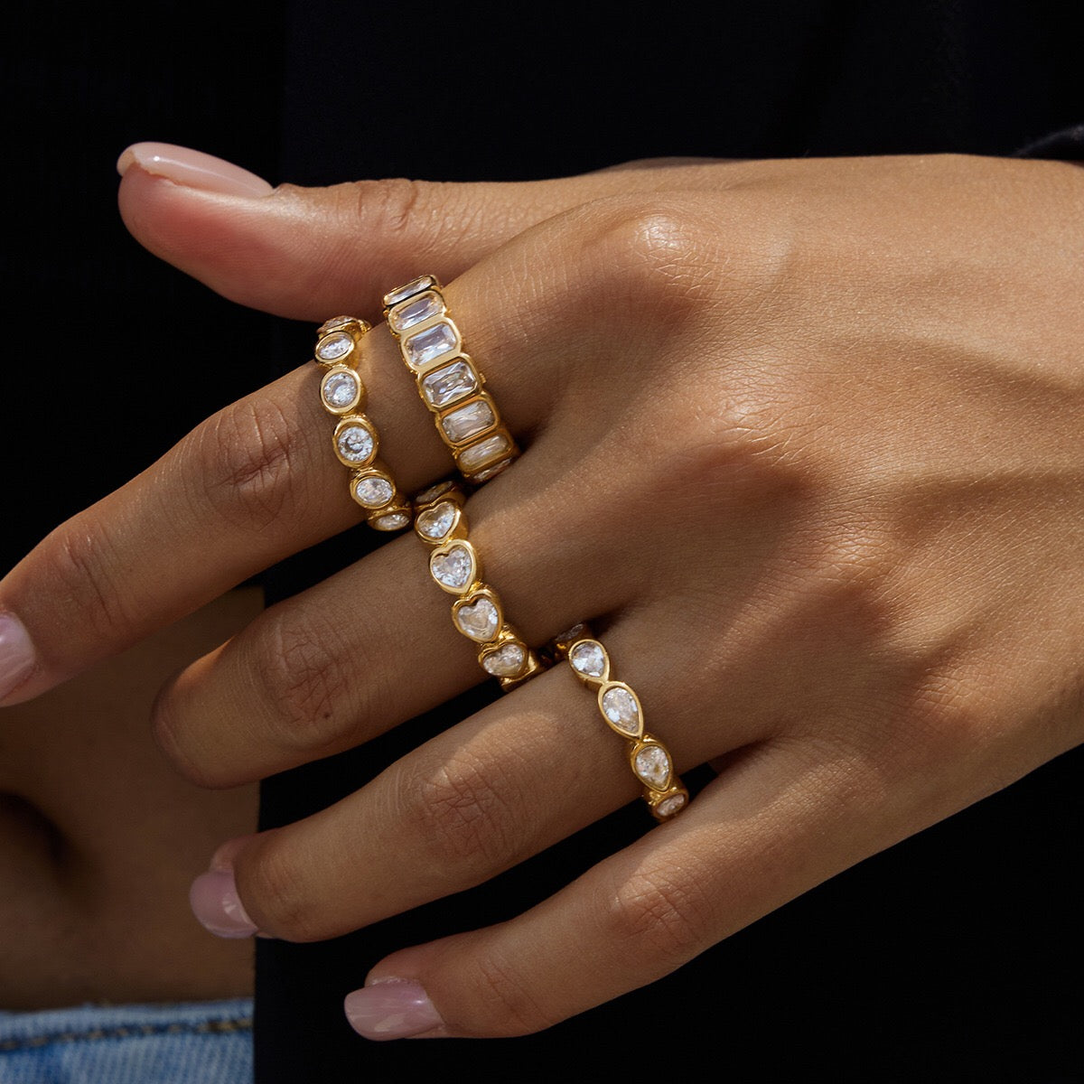 18K Gold Extra Shine Heart Eternity Tennis Ring