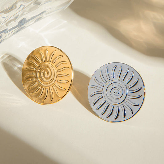 18K Gold Bright Sun Statement Ring