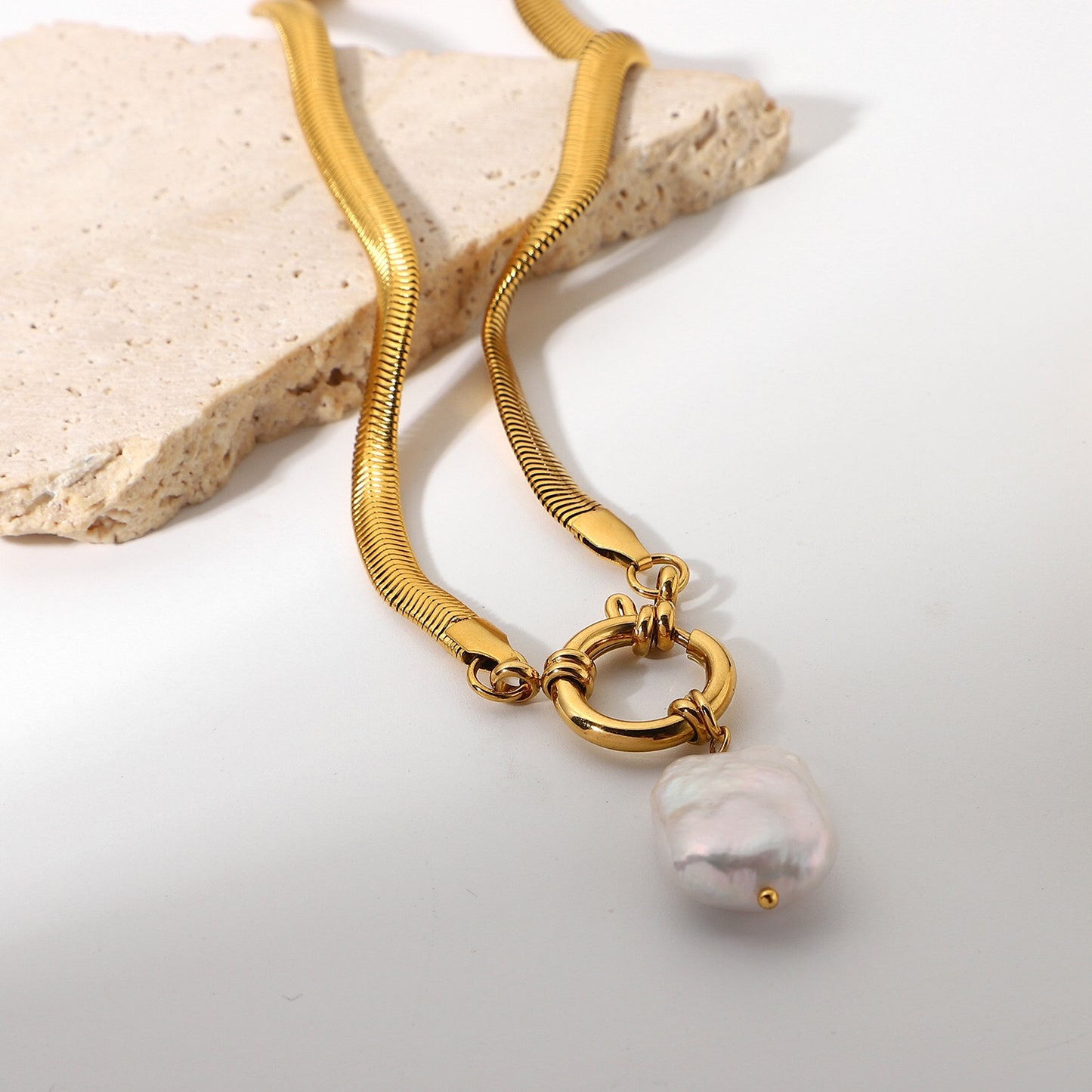 18K Gold Herringbone Snake Chain Pearl Pendant Charm Necklace