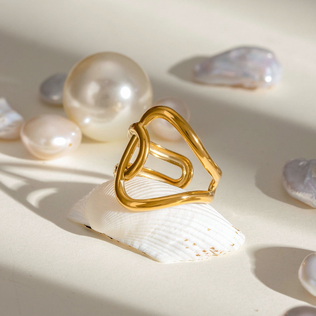 18K Gold Intertwined Statement Ring