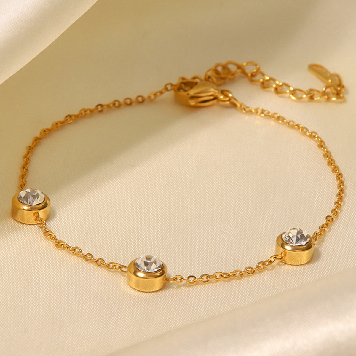 18K Gold Spark Bracelet