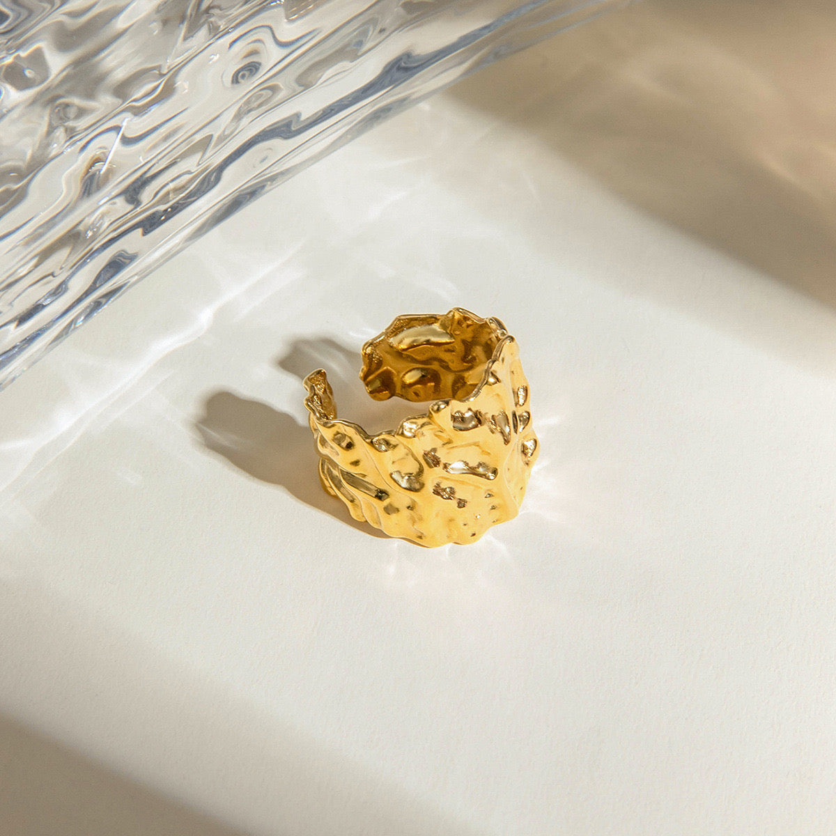 18K Gold Hammered Texture Statement Band Ring