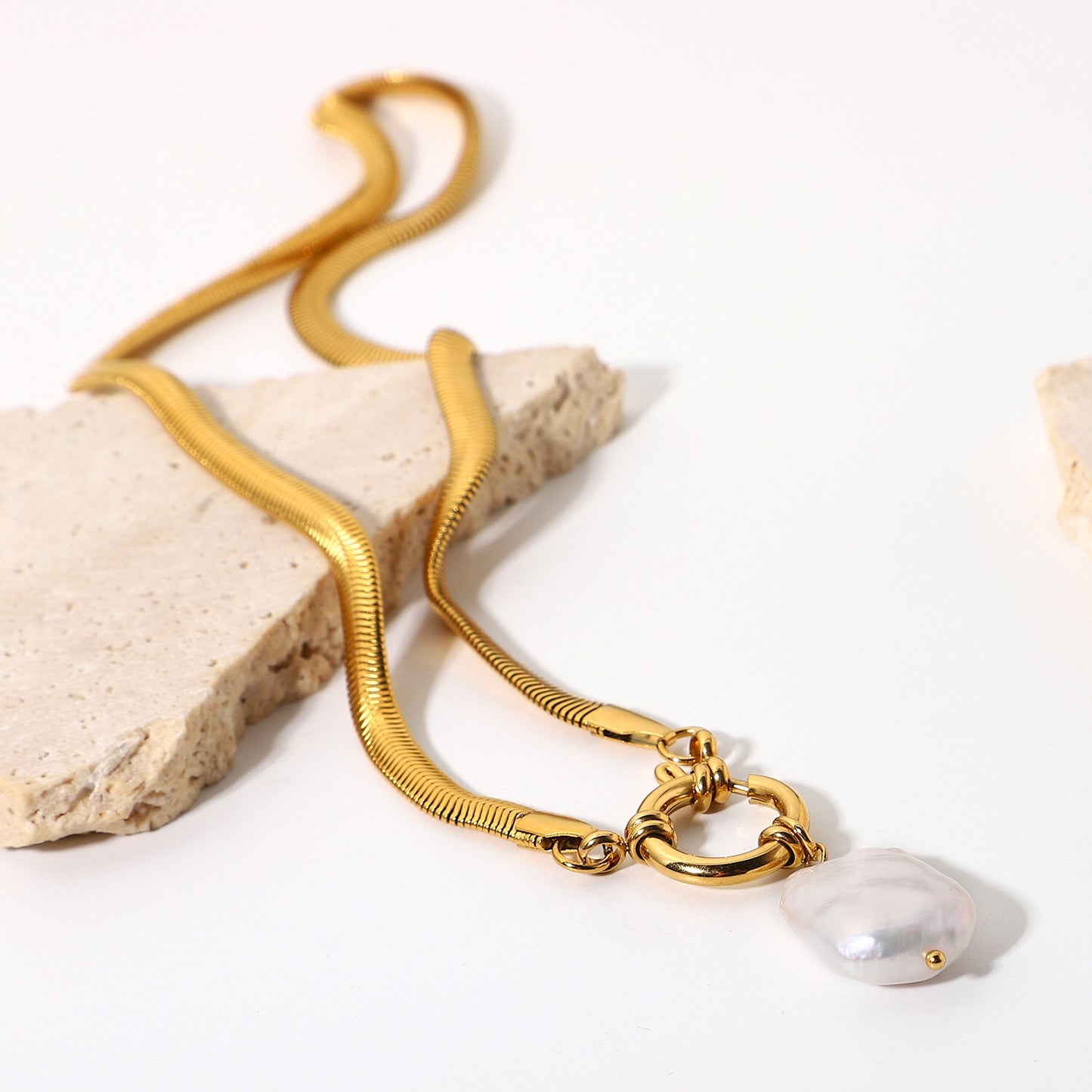 18K Gold Herringbone Snake Chain Pearl Pendant Charm Necklace
