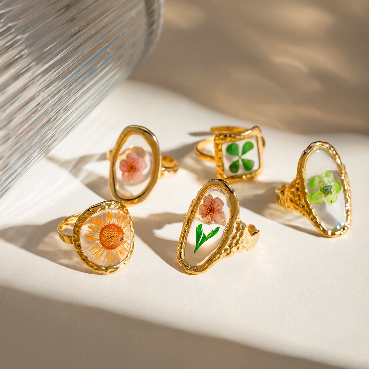 18K Gold Jelly Flower Statement Ring