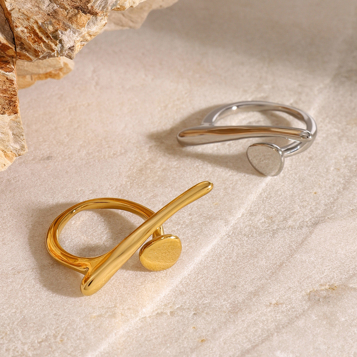 18K Gold Unique Geometric Statement Ring