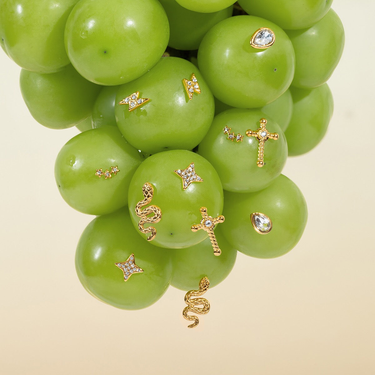 18K Gold Dainty Starry Studs Cartilage Earrings Set