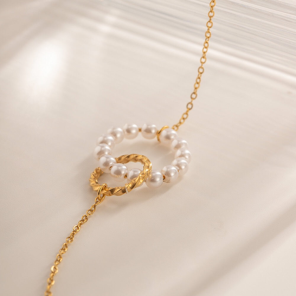 18K Gold Forever Locked Pendant Necklace