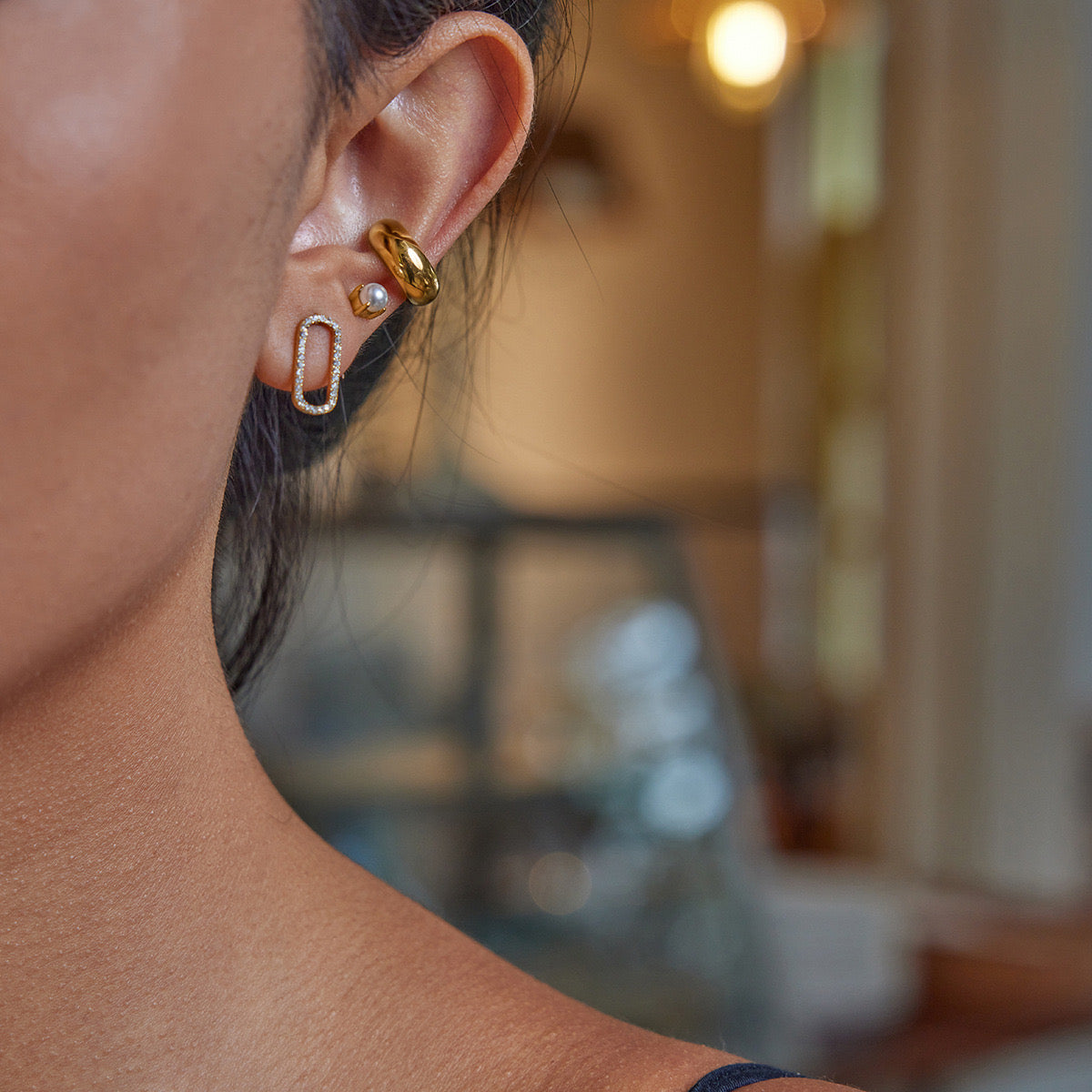18K Gold Elegant Pearl Stud Earrings Ear Cuffs Set
