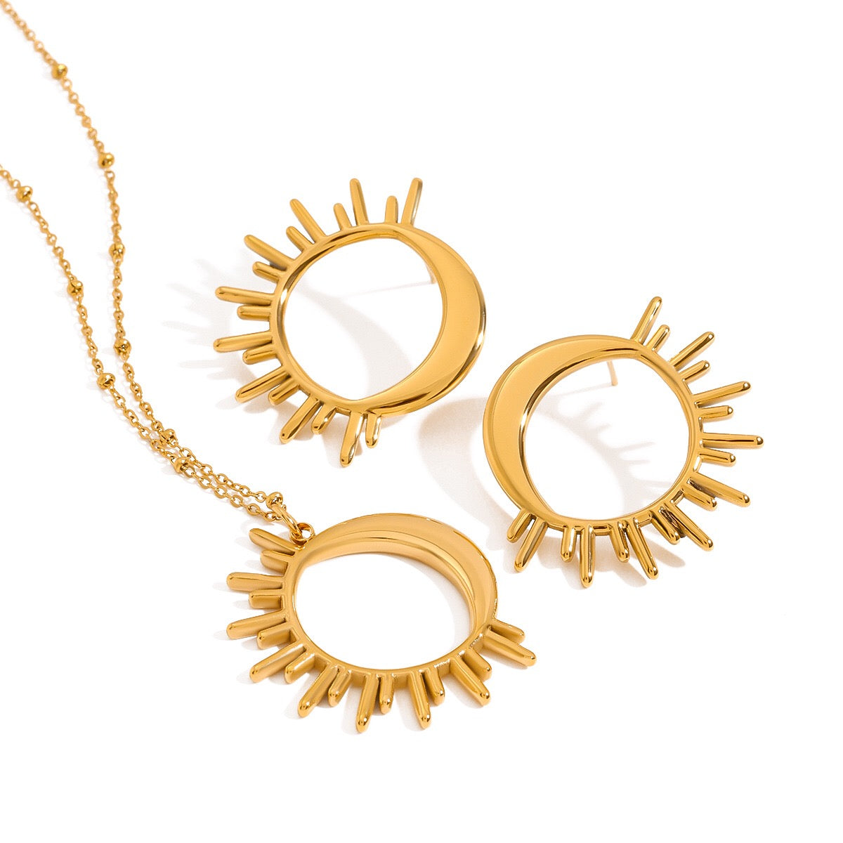 18K Gold Glowing Sun Statement Stud Earrings