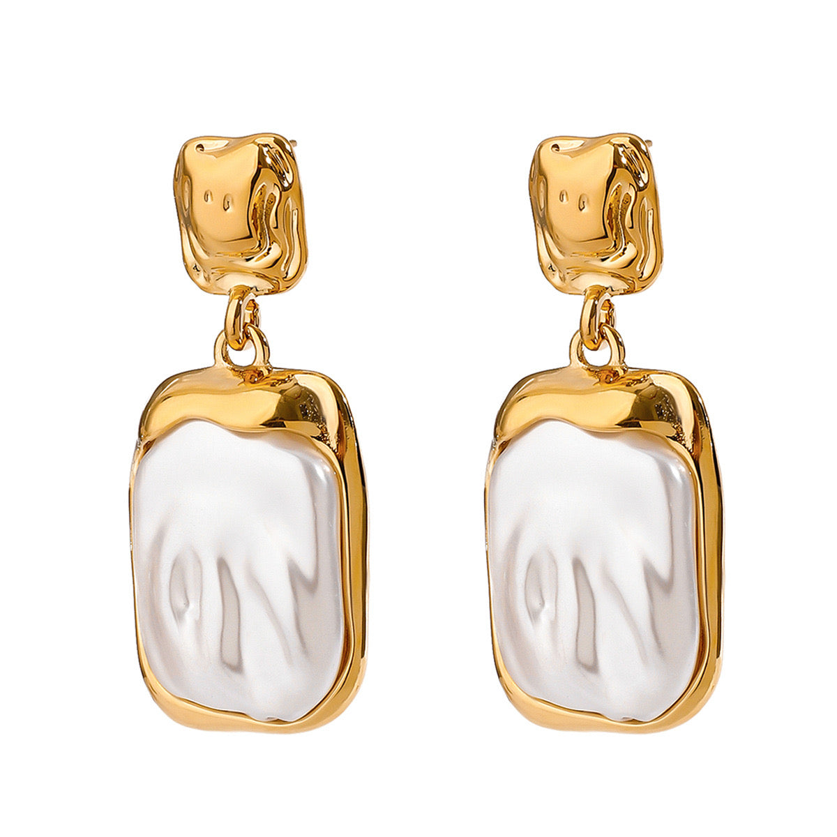 18K Gold Baroque Pearl Dangle Earrings