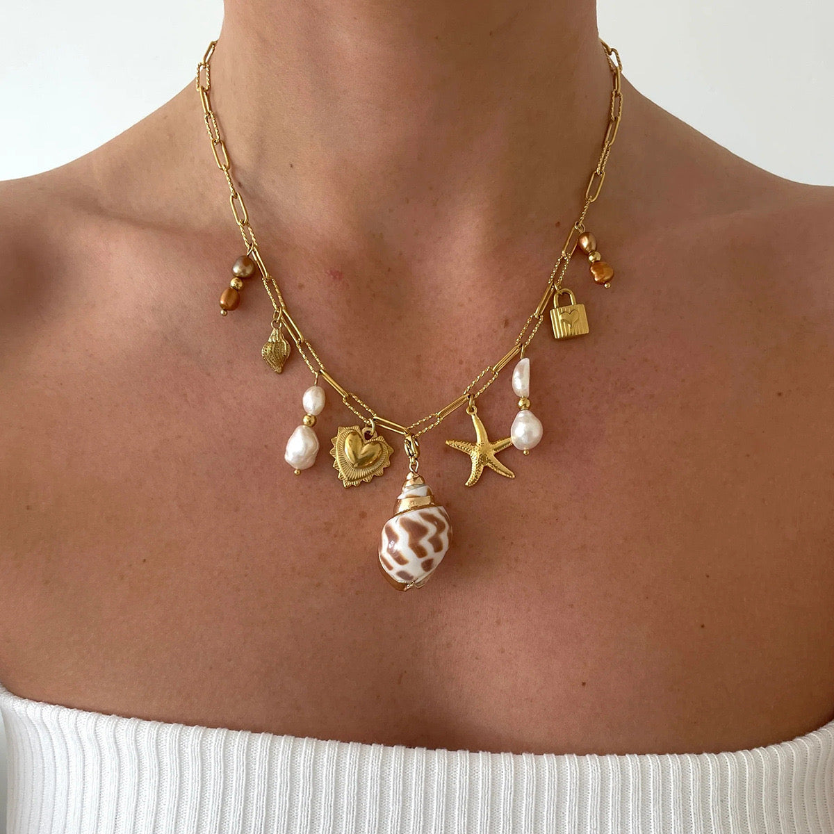 18K Gold Summer Seashell Pearl Statement Charm Necklace