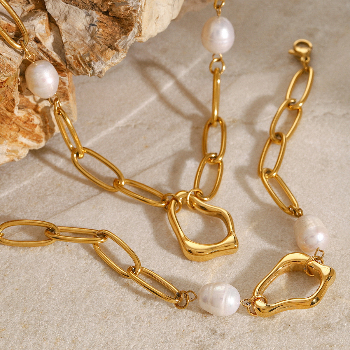 18K Gold Paperclip Chain Pearl Beads Bracelet