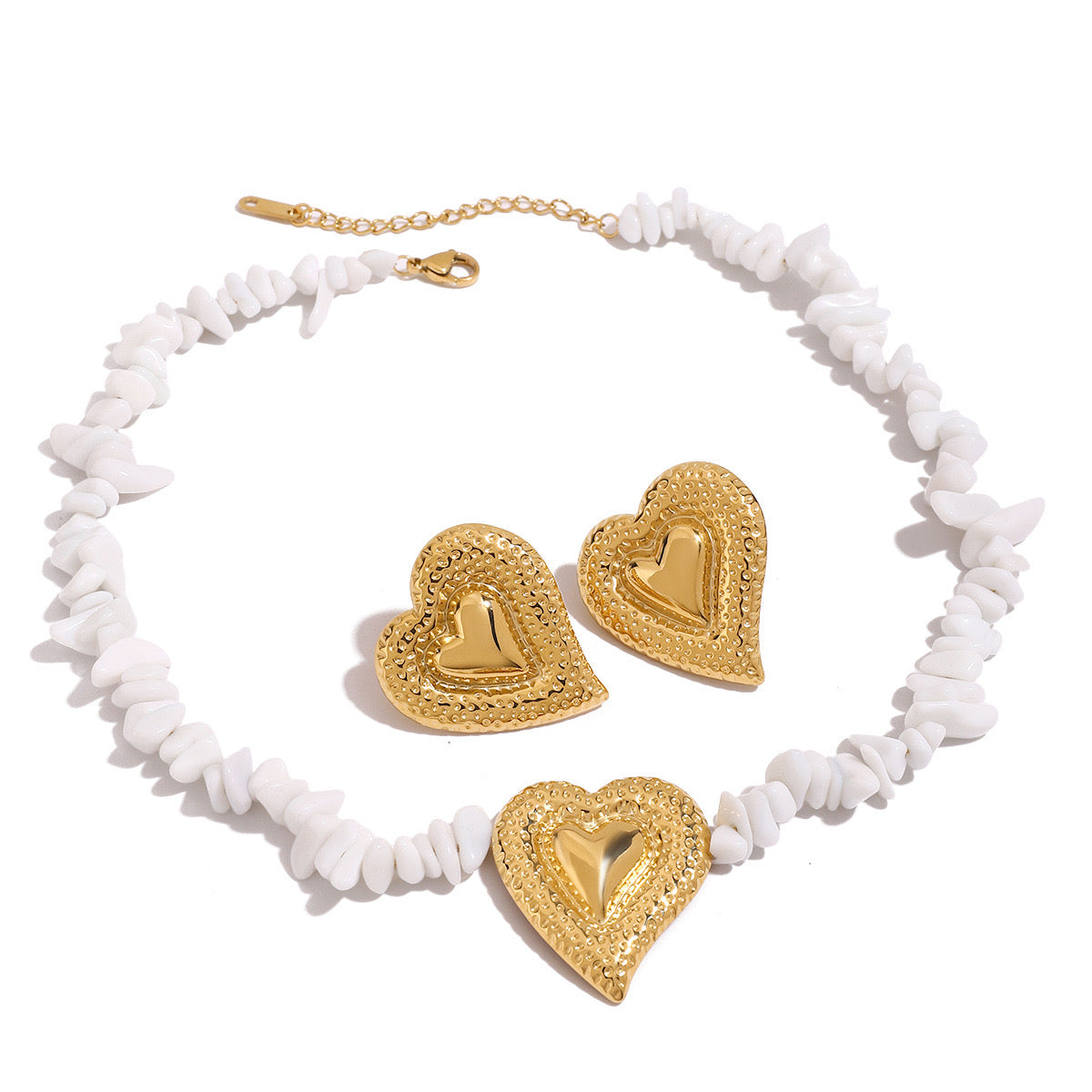 18K Gold Heart Pendant Puka Shell Statement Choker Necklace