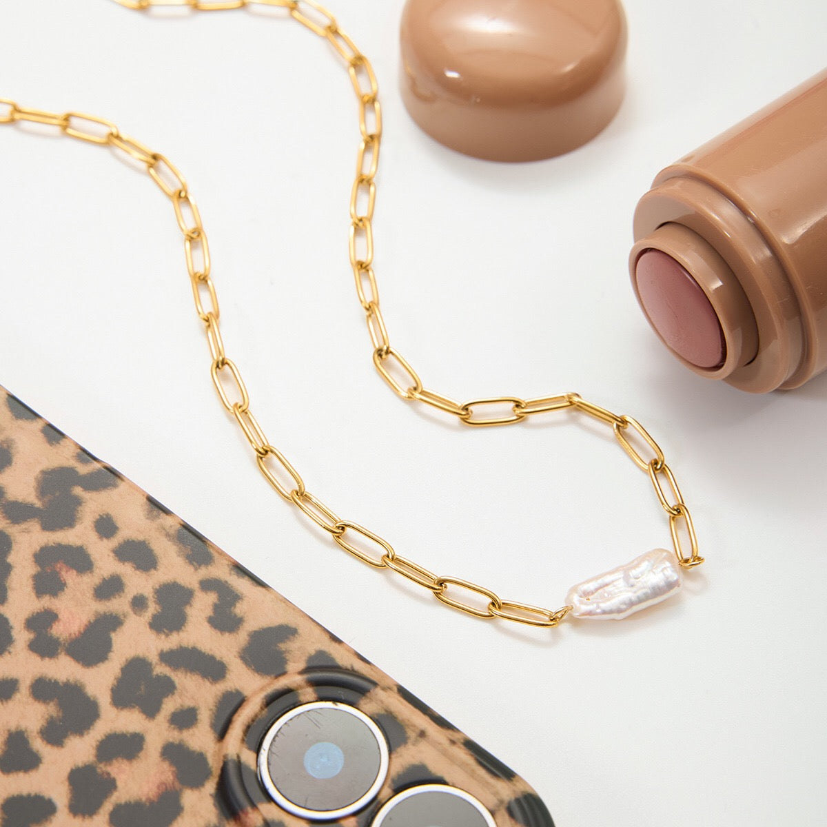 18K Gold Soft Touch Pearl Pendant Paperlicp Chain Layered Necklace Set
