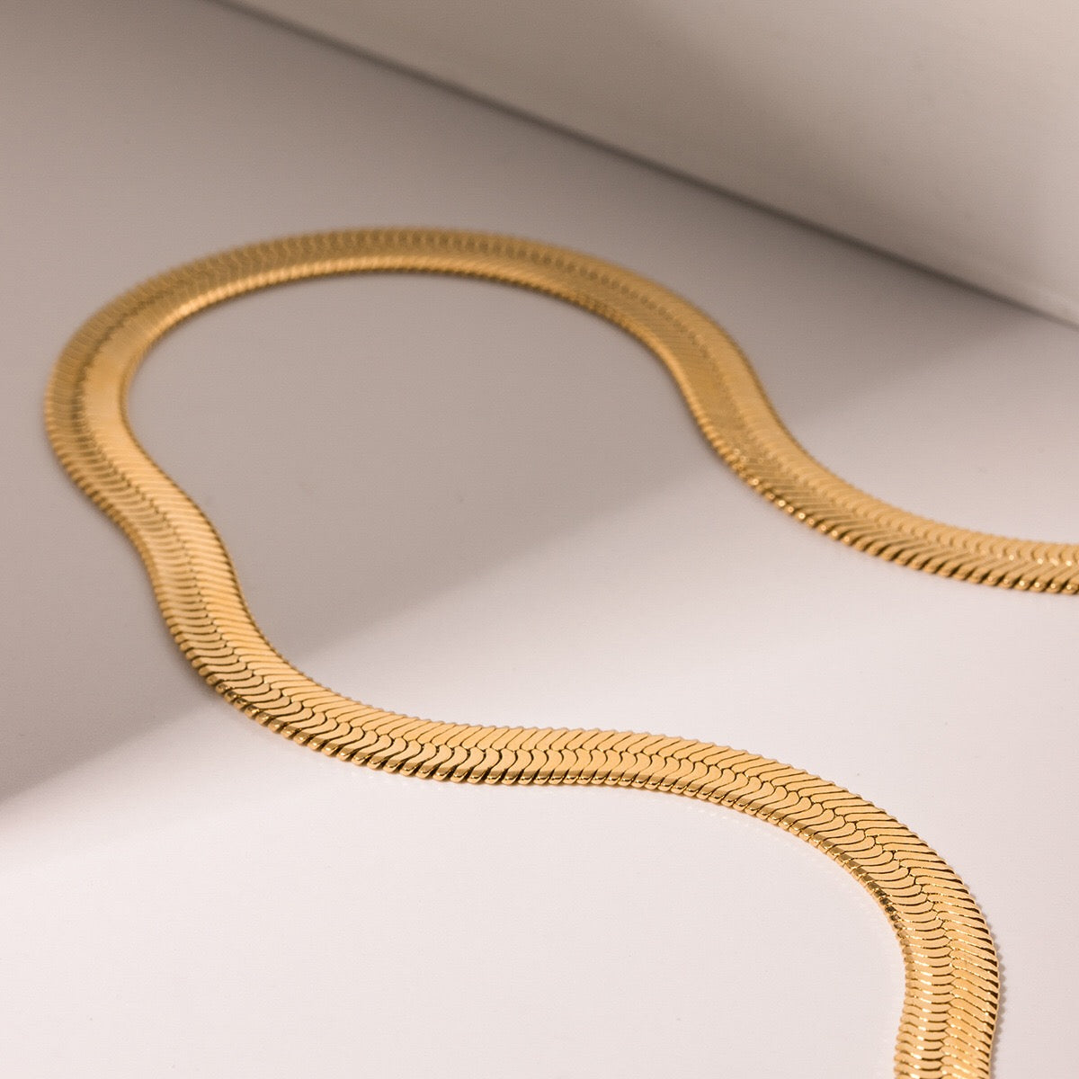 18K Gold Thick Herringbone Snake Chain Necklace