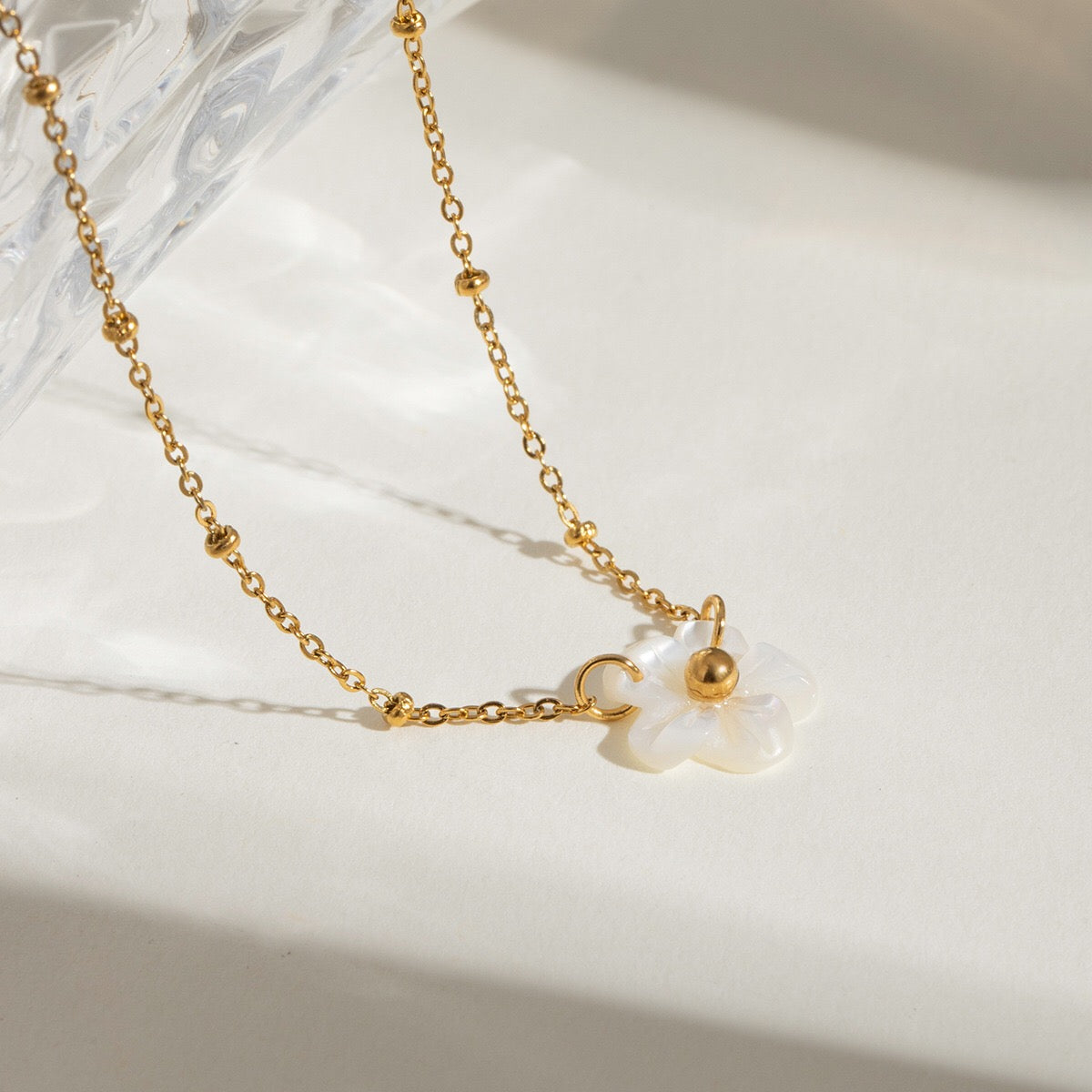 18K Gold White Flower Stacking Ring