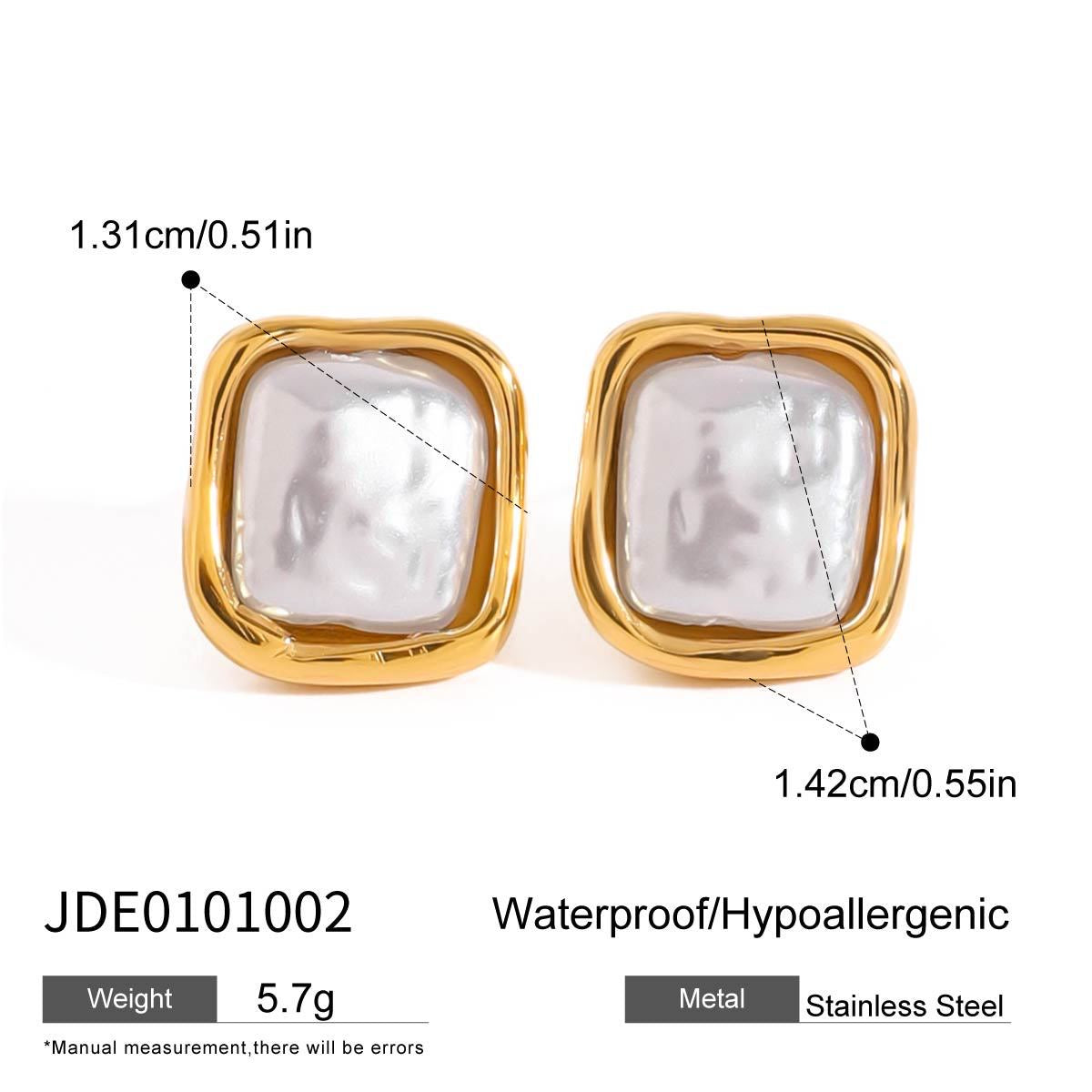 18K Gold Classy Pearl Square Stud Earrings