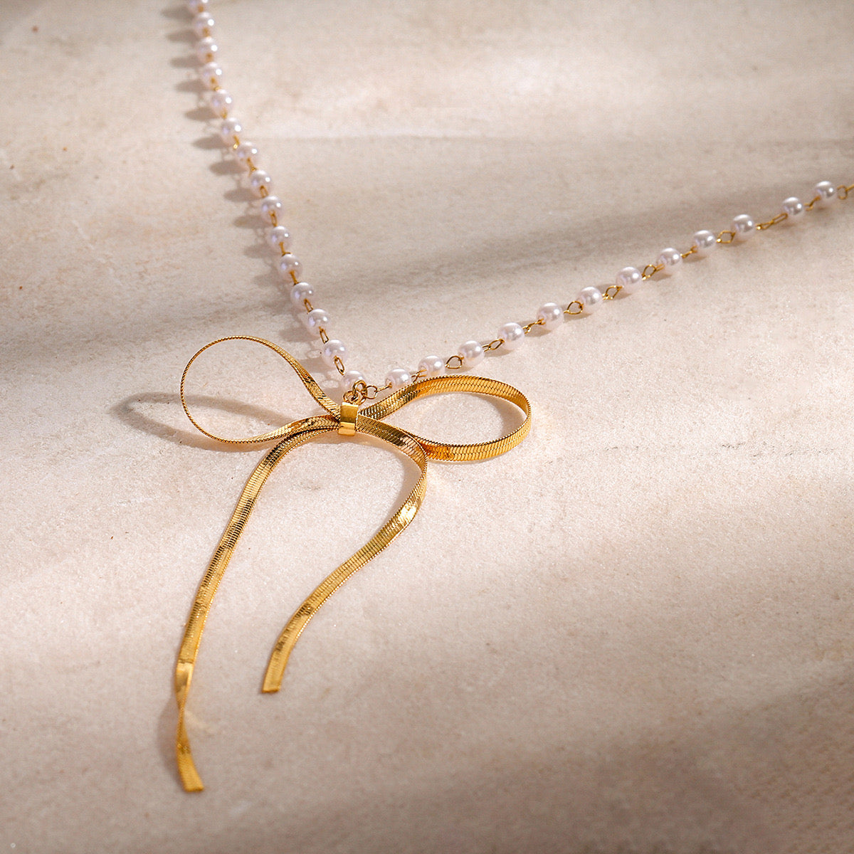 18K Gold Ribbon Bow Pearl Chain Pendant Necklace