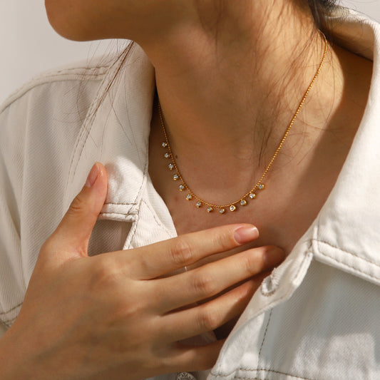 18K Gold Star Sprinkle Choker Necklace