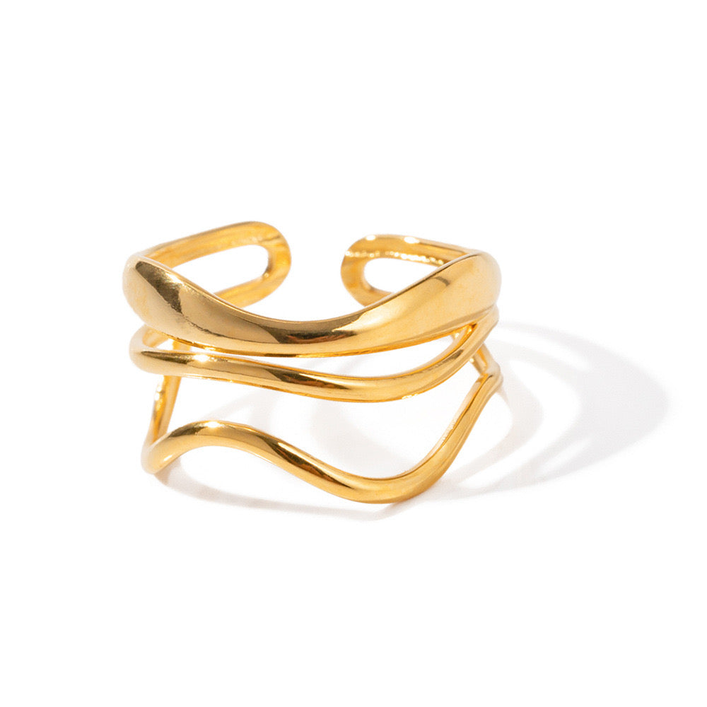 18K Gold Free Spirit Wave Band Ring