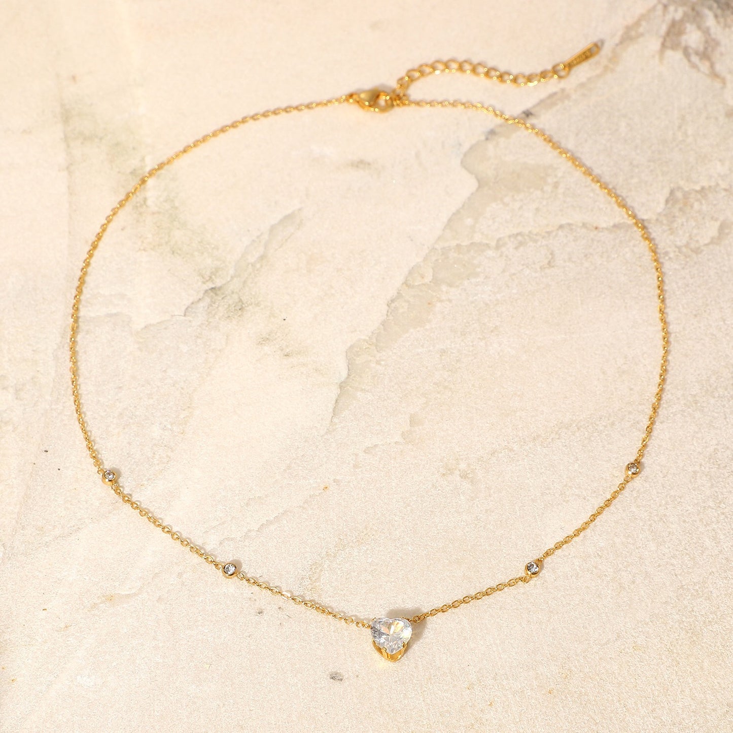 18K Gold Dainty Starry Heart CZ Pendant Necklace