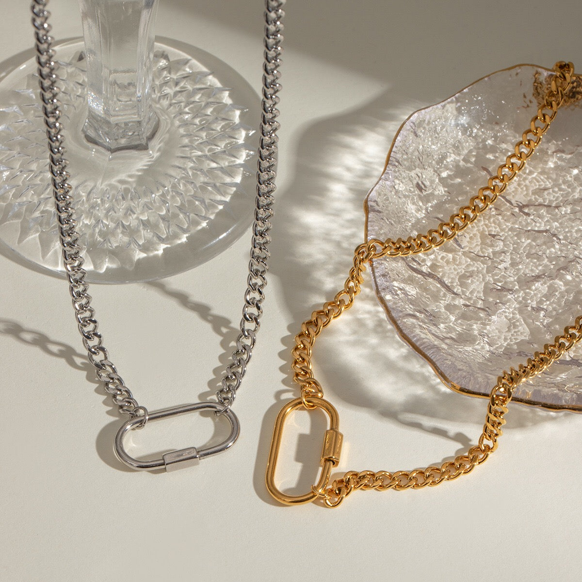 18K Gold Hooking Up Chain Charm Necklace Base