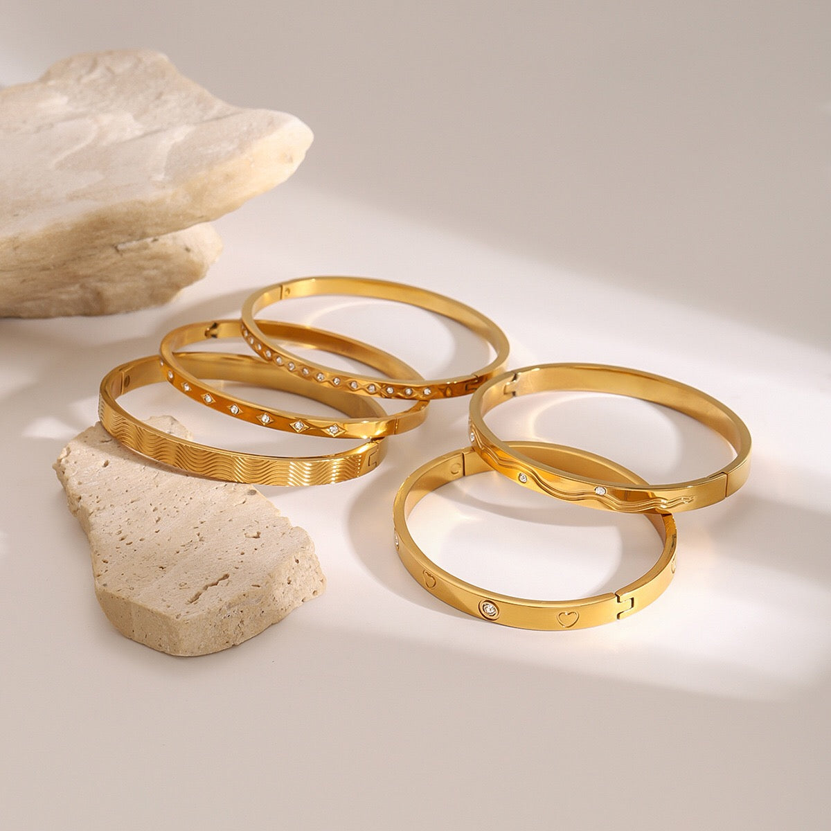 18K Gold Starry Thin Bangle Bracelet
