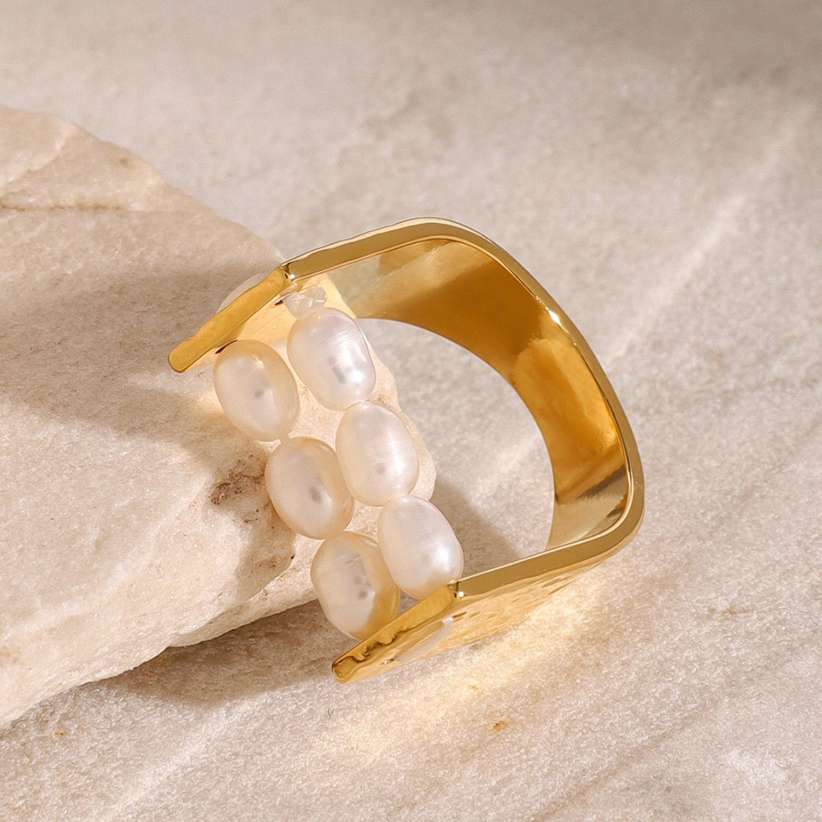 18K Gold Endless Muse Beaded Pearl Statement Ring