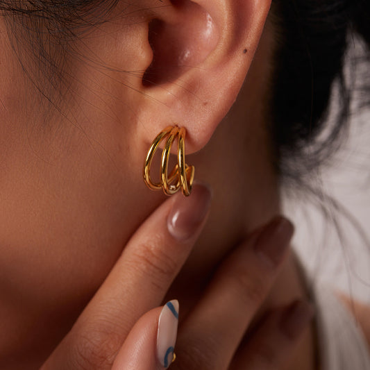 18K Gold Delicate Chic Huggie Earrings