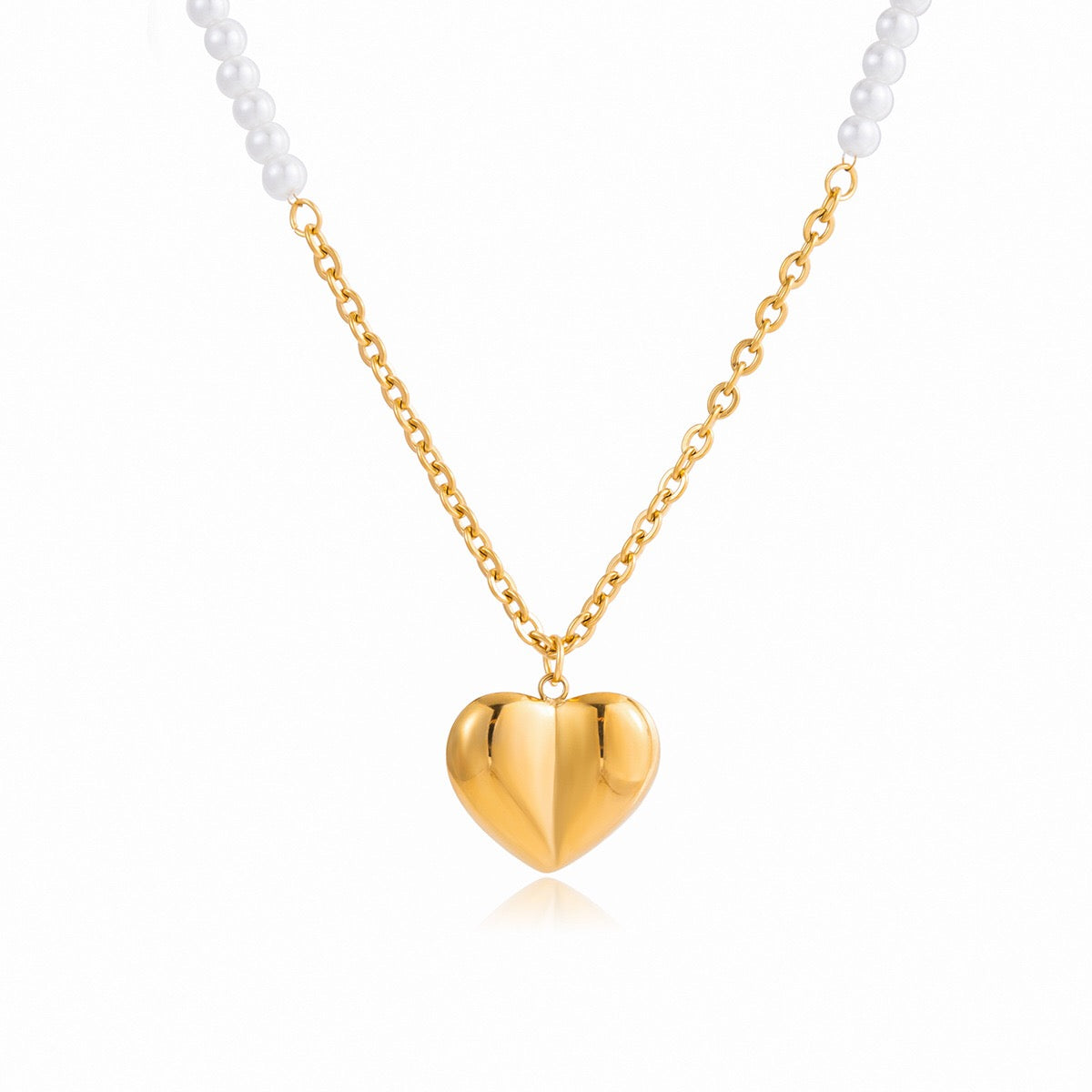 18K Gold Pearl Amour Heart Pendant Beaded Chain Necklace