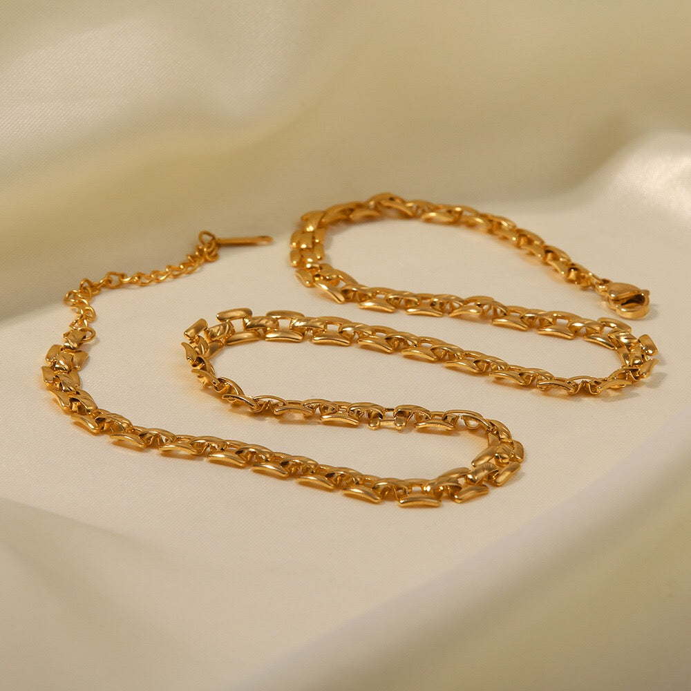 18K Gold Slim Watch Band Choker Chain Necklace