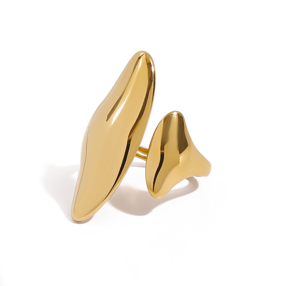 18K Gold Edgy Liquid Form Statement Ring