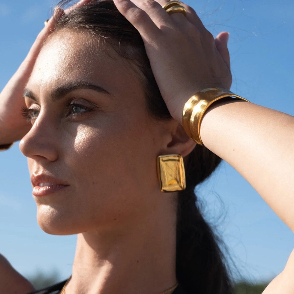 18K Gold Puffy Rectangle Statement Stud Earrings
