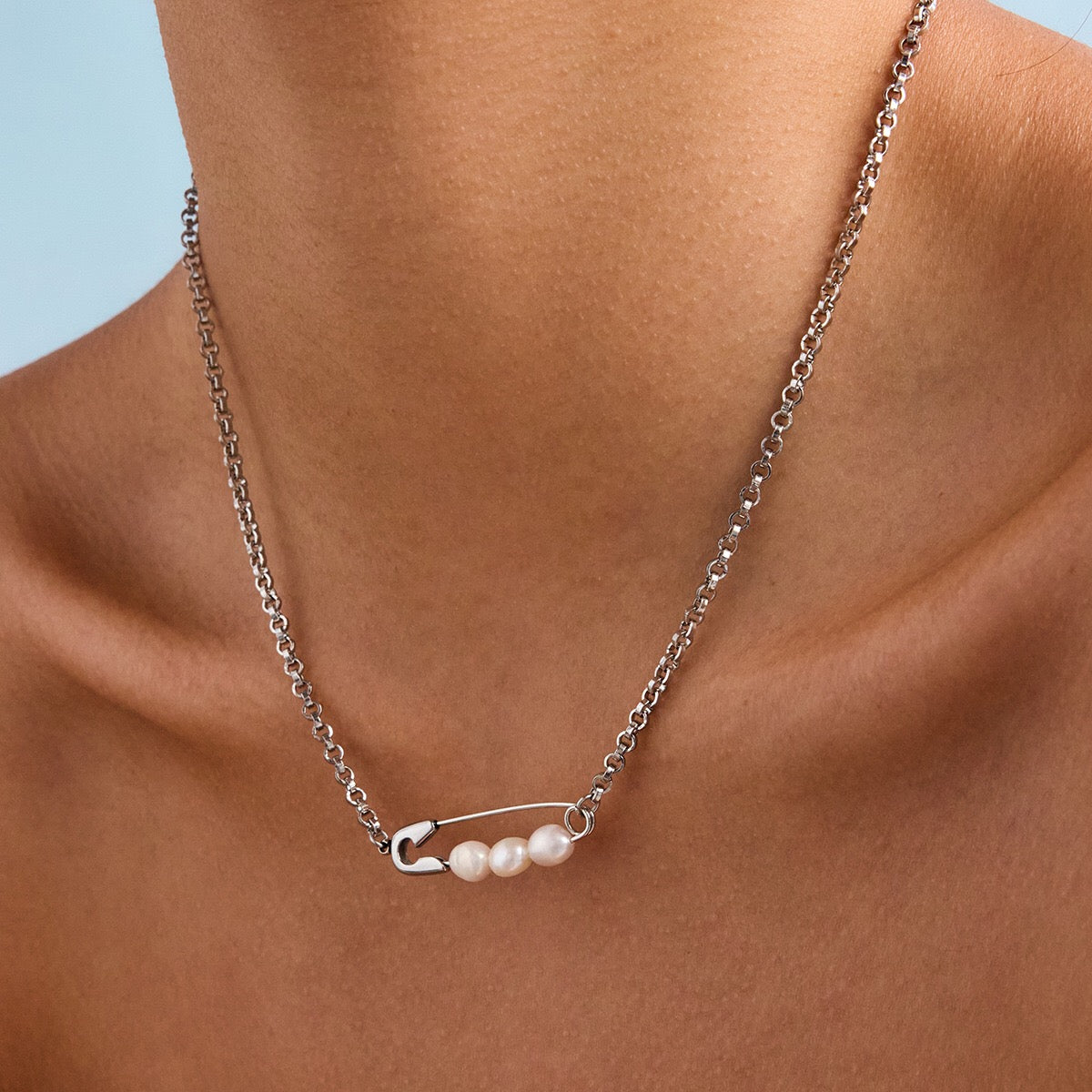 18K Gold and Silver Starry Bow Pendant Pearl Safety Pin Chain Layered Necklace Set