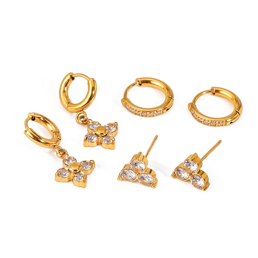 18K Gold Four Leaf Clover Dainty Flower CZ Huggie Earrings Ear Studs Set