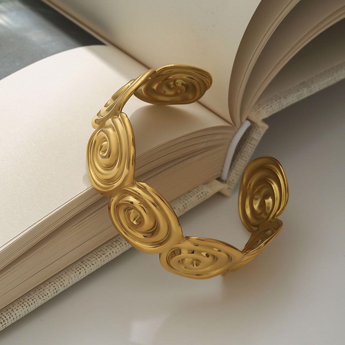 18K Gold Ocean Swirl Statement Cuff Bangle Bracelet