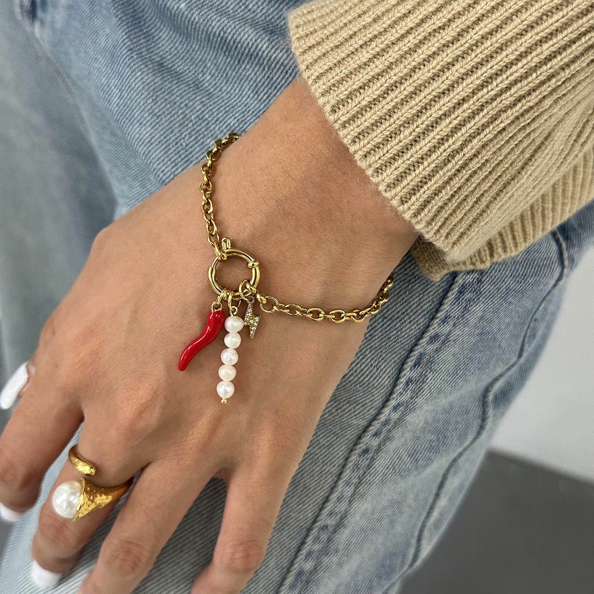 18K Gold Italian Horn Pearl Charm Bracelet
