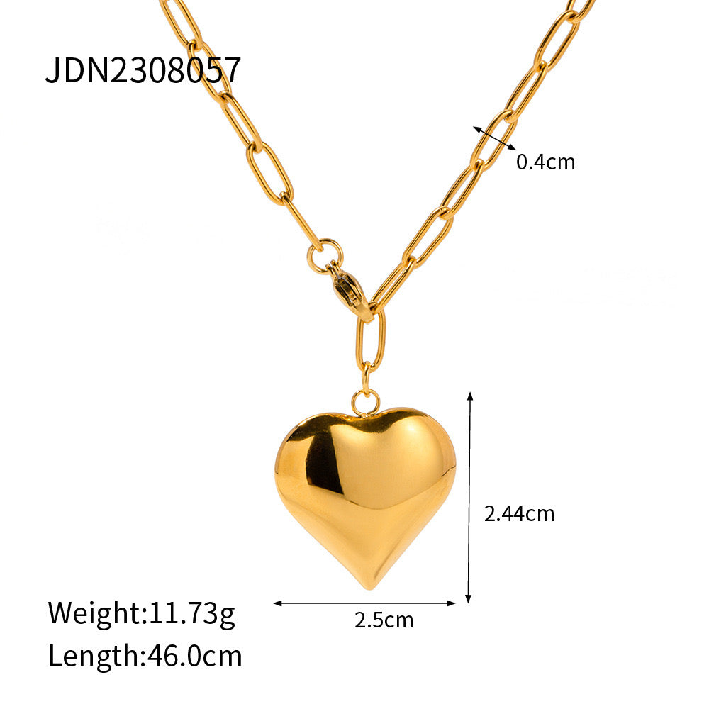 18K Gold Chunky Paperclip Heart Charm Bracelet