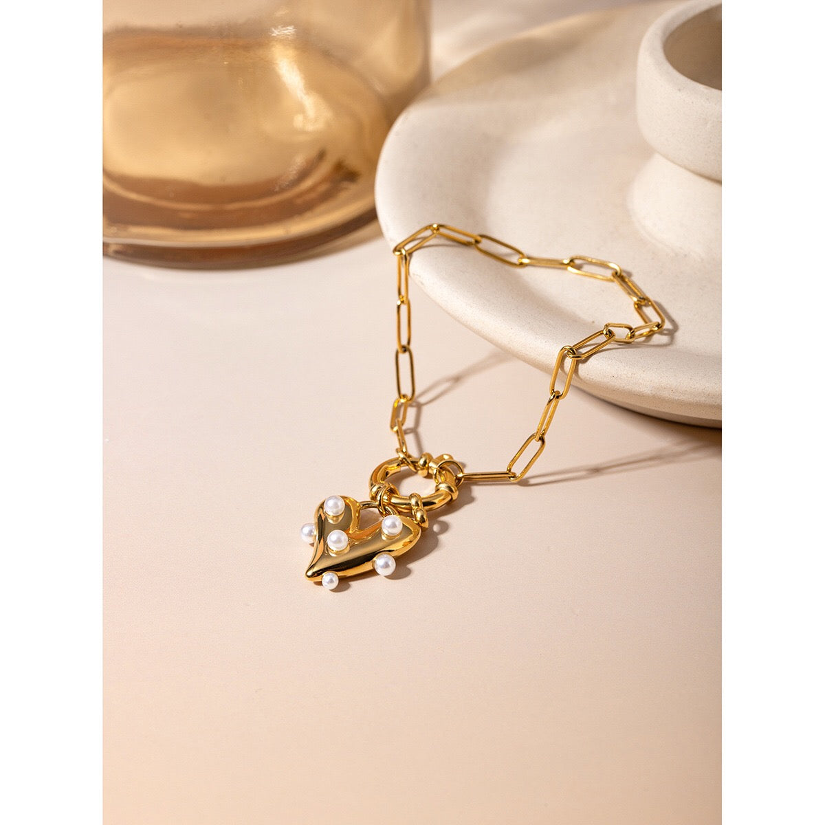 18K Gold Pearl Heart Paperclip Chain Charm Bracelet