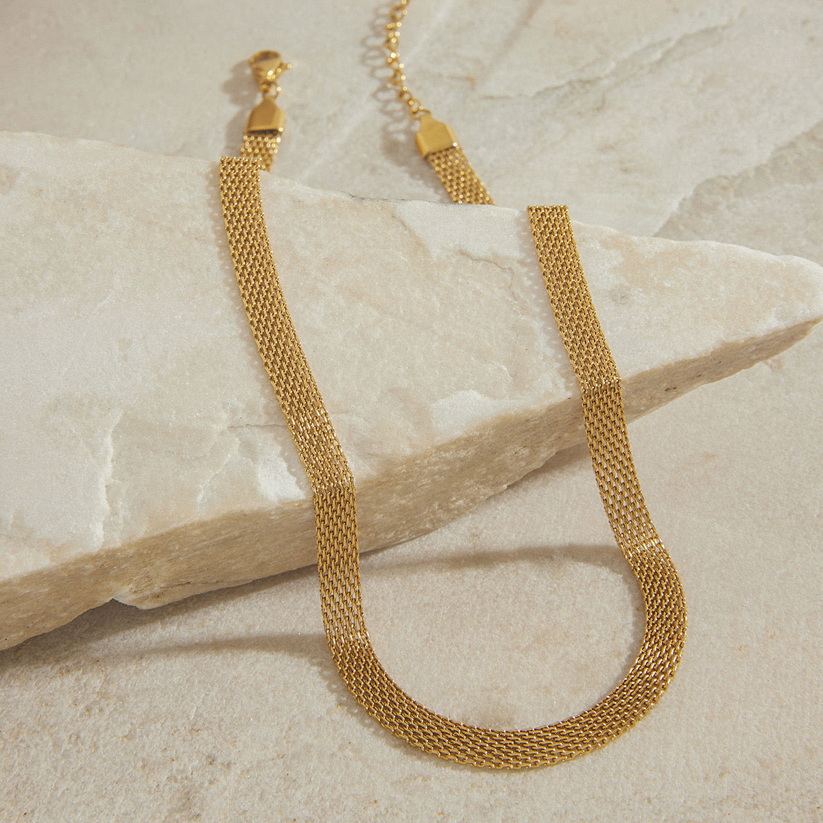 18K Gold Chic Watch Band Chain Choker Necklace