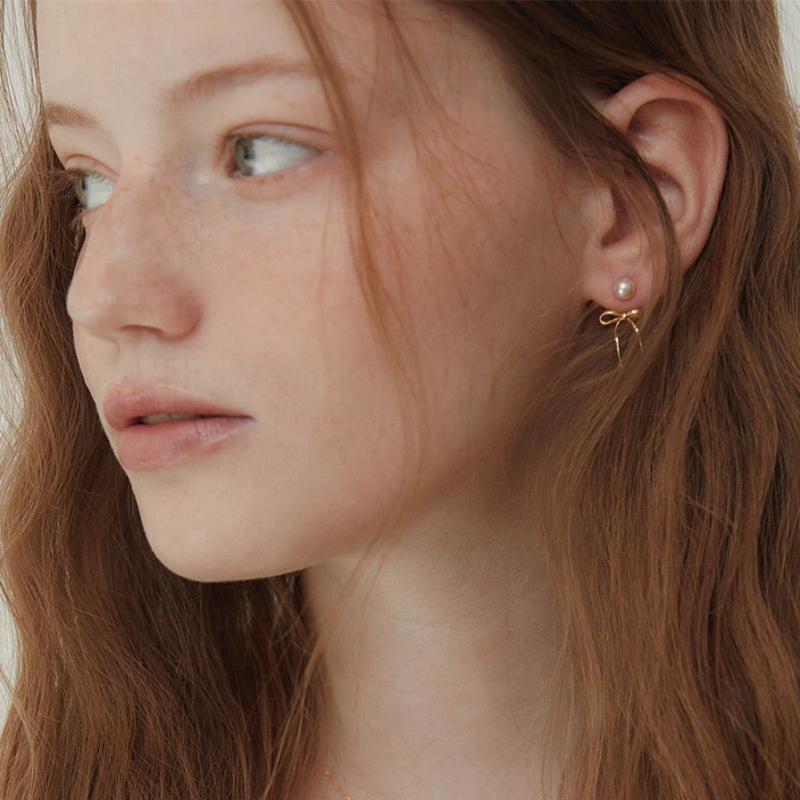 18K Gold Delicate Coquette Bow Pearl Stud Earrings