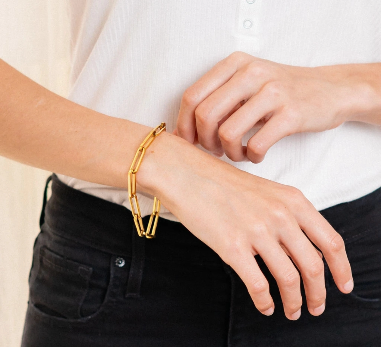 18K Gold Paperclip Bracelet